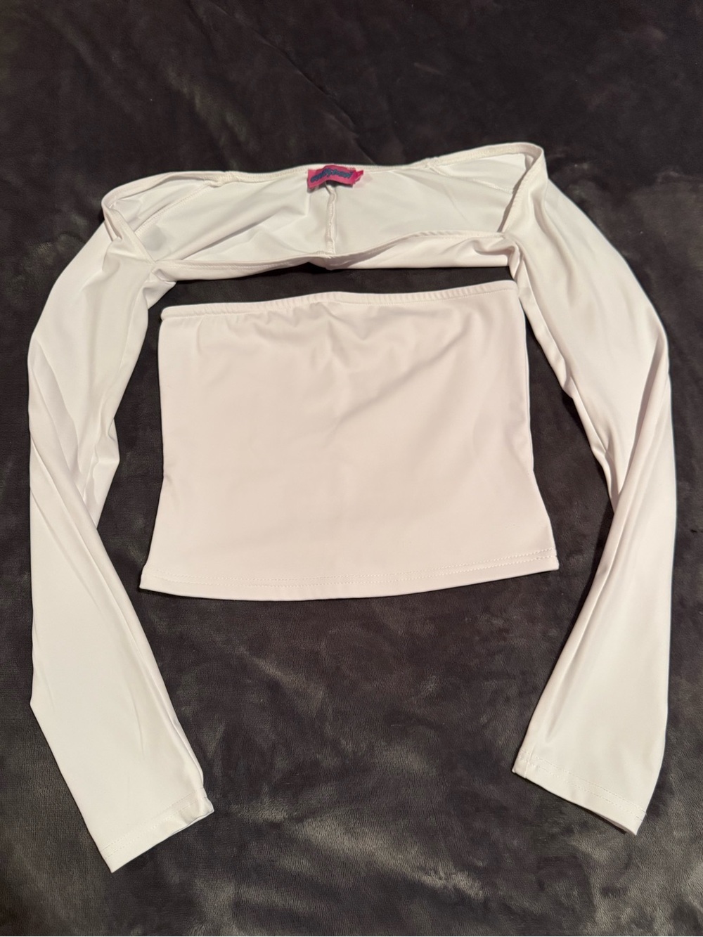 Edikted Off-Shoulder Long Sleeve Crop Top in Light Pink
